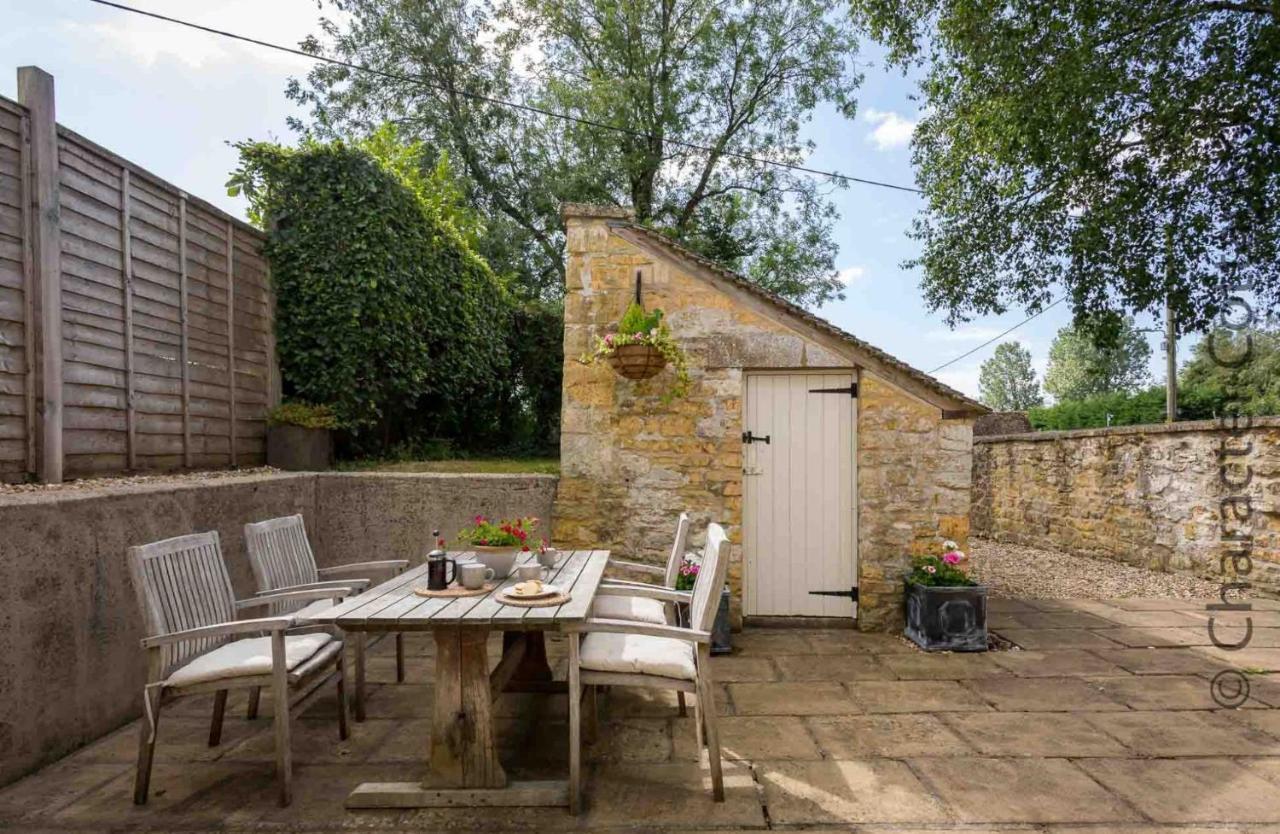 Weir Cottage Bourton-on-the-Water Exterior photo